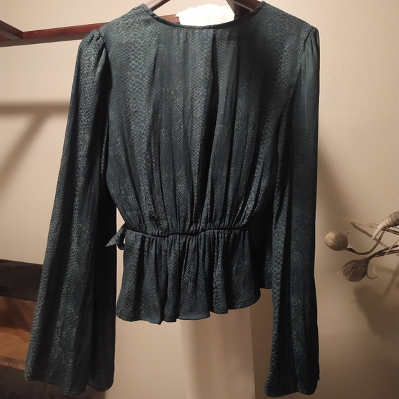 NWT Guess emerald wrap blouse, medium - Picture 6 of 7